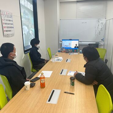 LINE_ALBUM_220323_0_0