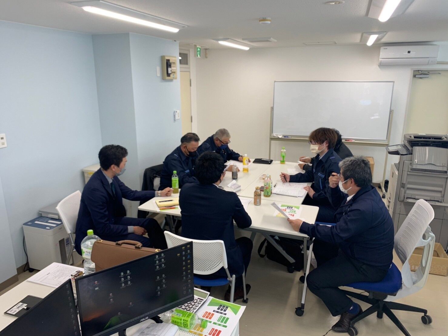 LINE_ALBUM_220402_0